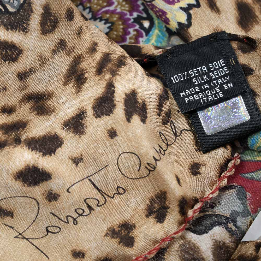 Roberto Cavalli Sciarpa in pura seta con motivo floreale e animalier - immagine 3