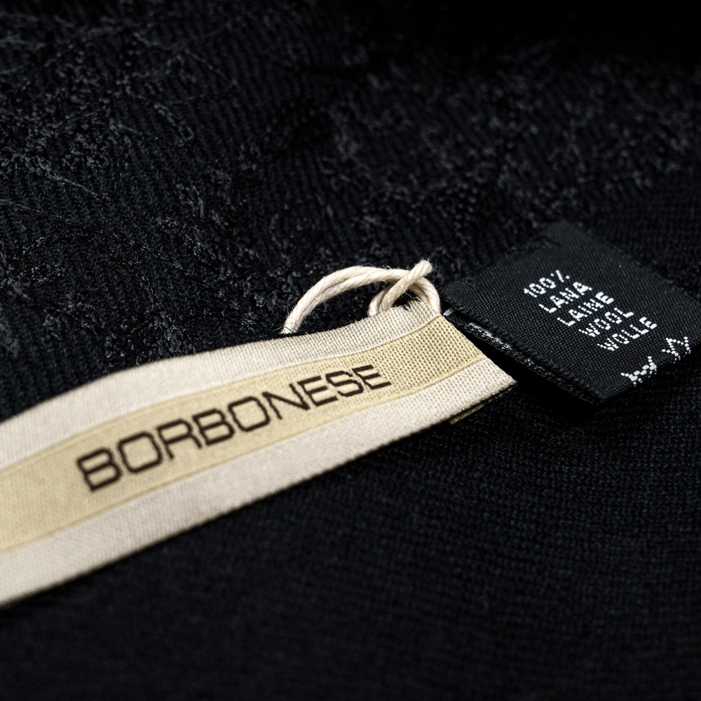 Borbonese Stola total black con ricami e microfrange - immagine 3
